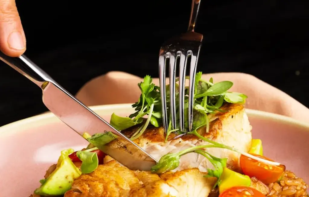 Chicken Diet Solved: The Safe Way to Handle Dock and Bay Leaves